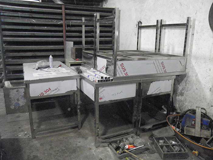 芜湖某单位定制桌子之一